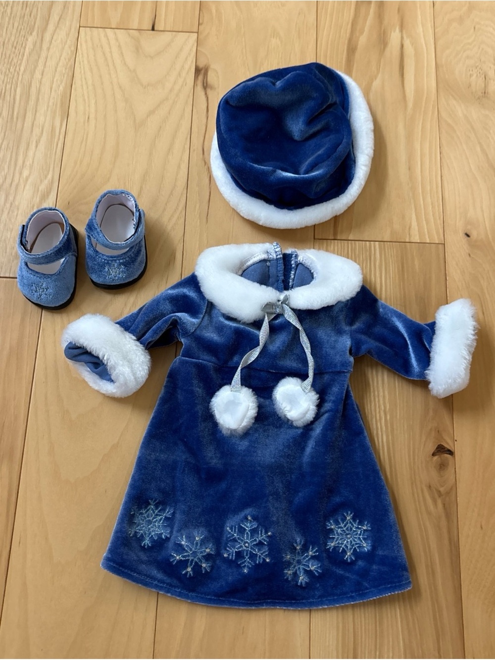 American Girl Bitty Baby Silver Bell Velvet Doll Dress Set Blue with white Fur